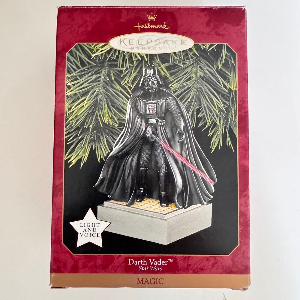 Hallmark Keepsake Star Wars Darth Vadar Magic Ornament Light and Voice